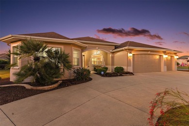 EXPERIENCE LUXURY LIVING in this EXQUISITE 3/3 EXPANDED, PREMIER on The Links of Spruce Creek in Florida - for sale on GolfHomes.com, golf home, golf lot