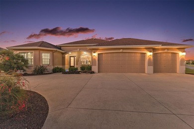 EXPERIENCE LUXURY LIVING in this EXQUISITE 3/3 EXPANDED, PREMIER on The Links of Spruce Creek in Florida - for sale on GolfHomes.com, golf home, golf lot