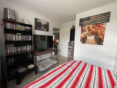 This charming 3 bedroom, 2 bath home is located 5 minutes from on Arrowhead Golf Club in Kentucky - for sale on GolfHomes.com, golf home, golf lot