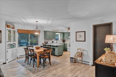 Turnkey Contemporary in the Heart of Lake Harmony - This on Split Rock Resort and Country Club in Pennsylvania - for sale on GolfHomes.com, golf home, golf lot