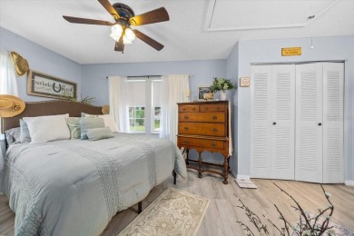 Discover the charm of this beautifully updated 2-bedroom on Country Club At Silver Springs Shores in Florida - for sale on GolfHomes.com, golf home, golf lot