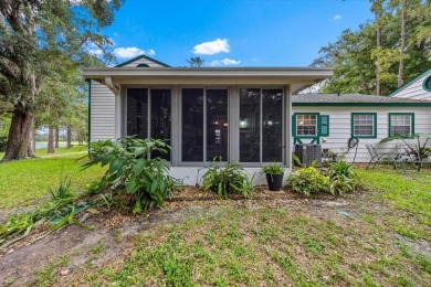 Discover the charm of this beautifully updated 2-bedroom on Country Club At Silver Springs Shores in Florida - for sale on GolfHomes.com, golf home, golf lot