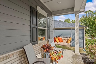 This stunning 4BR/3BA home in The Meridians offers an open floor on The Palisades Country Club in North Carolina - for sale on GolfHomes.com, golf home, golf lot