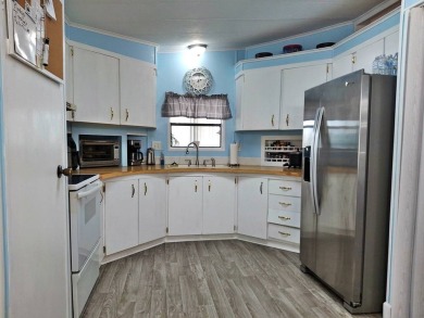 Private 2BR/2BA Home on Oversized Lot | Quiet Cul-de-Sac | on Rolling Greens Executive Golf Community in Florida - for sale on GolfHomes.com, golf home, golf lot