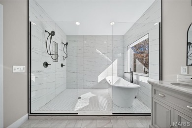 Why settle for an older home when you can live in this on Incline Village Golf Course in Missouri - for sale on GolfHomes.com, golf home, golf lot