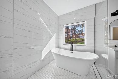 Why settle for an older home when you can live in this on Incline Village Golf Course in Missouri - for sale on GolfHomes.com, golf home, golf lot