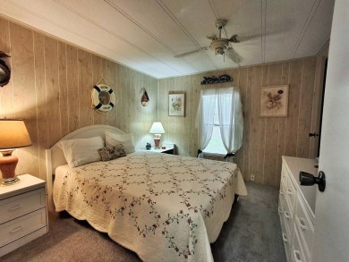 Private 2BR/2BA Home on Oversized Lot | Quiet Cul-de-Sac | on Rolling Greens Executive Golf Community in Florida - for sale on GolfHomes.com, golf home, golf lot