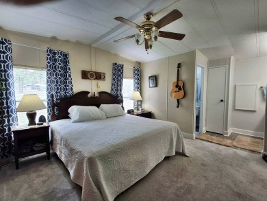 Private 2BR/2BA Home on Oversized Lot | Quiet Cul-de-Sac | on Rolling Greens Executive Golf Community in Florida - for sale on GolfHomes.com, golf home, golf lot