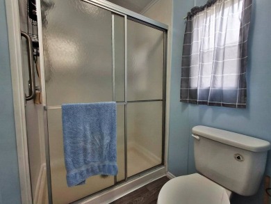 Private 2BR/2BA Home on Oversized Lot | Quiet Cul-de-Sac | on Rolling Greens Executive Golf Community in Florida - for sale on GolfHomes.com, golf home, golf lot