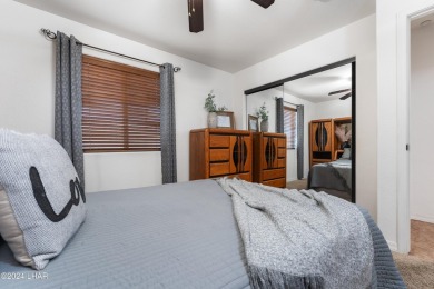 The perfect set up! Beautiful condo with an oversized, 2 car on London Bridge Golf Course in Arizona - for sale on GolfHomes.com, golf home, golf lot