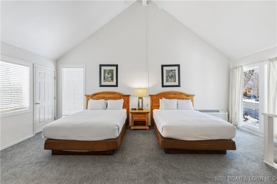 Location! Location! Located in the highly desirable Tan Tar A on The Oaks Golf Course in Missouri - for sale on GolfHomes.com, golf home, golf lot