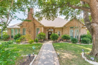 Beautifully remodeled 4-bed, 3-bath single-story home with on Firewheel Golf Park in Texas - for sale on GolfHomes.com, golf home, golf lot