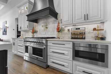 Welcome to 1340 SW Squire Johns lane, a beautifully remodeled  4 on  in Florida - for sale on GolfHomes.com, golf home, golf lot