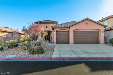 Single story home in the sought after guard gated golf course on Aliante Golf Club in Nevada - for sale on GolfHomes.com, golf home, golf lot