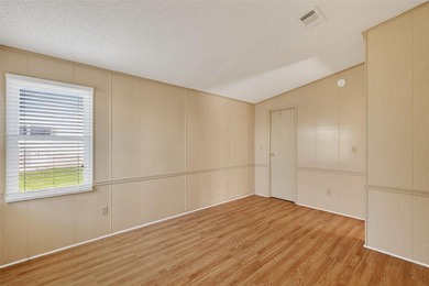 One or more photo(s) has been virtually staged. Discover the on El Diablo Executive Golf Course in Florida - for sale on GolfHomes.com, golf home, golf lot