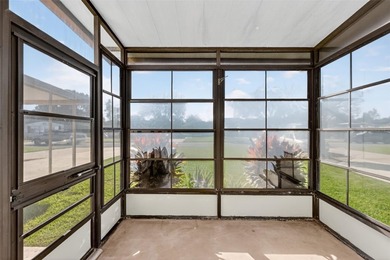 One or more photo(s) has been virtually staged. Discover the on El Diablo Executive Golf Course in Florida - for sale on GolfHomes.com, golf home, golf lot