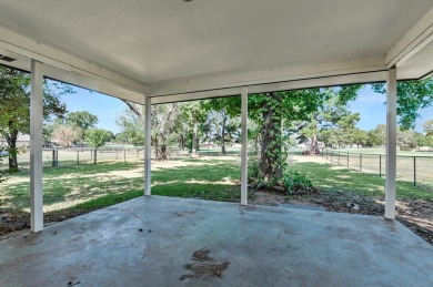 Conveniently located close to the front gate!   New flooring on Lake Kiowa Golf Course in Texas - for sale on GolfHomes.com, golf home, golf lot