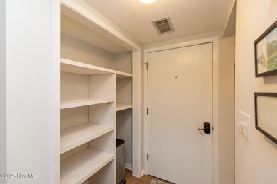 Don't miss this beautifully renovated 2-bedroom, 2-bath condo on Pinehurst Resort and Country Club in North Carolina - for sale on GolfHomes.com, golf home, golf lot