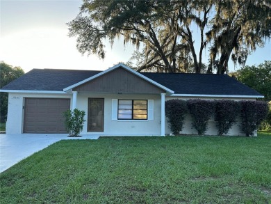 Move in ready! Remodeled just a few years ago. Two bedrooms with on Zephyrhills Municipal Golf Course in Florida - for sale on GolfHomes.com, golf home, golf lot