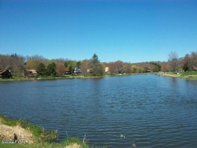 Build your dream home in The Hideout, a 4 season, amenity filled on The Hideout Golf in Pennsylvania - for sale on GolfHomes.com, golf home, golf lot