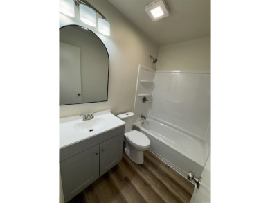 UPDATED: 2 bed 2 bath plus office. New roof, flooring, cabinets on Cortez Golf Course in Arkansas - for sale on GolfHomes.com, golf home, golf lot