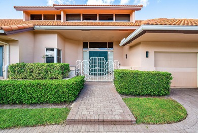 Gorgeous lake & golf views with stunning sunsets! Spacious 4BR on Bocaire Country Club in Florida - for sale on GolfHomes.com, golf home, golf lot