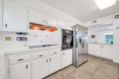 Thoughtfully designed floorplan in the heart of Sun City! This on Sun City South Golf Course in Arizona - for sale on GolfHomes.com, golf home, golf lot