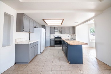 Charming Hesperia Home with Versatile Living Spaces
Welcome to on Hesperia Golf and Country Club in California - for sale on GolfHomes.com, golf home, golf lot