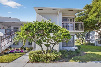 Turnkey, Fully Furnished! 55yrs+ Stunning 2-bedroom, 2-bath plus on Boca Delray Golf and Country Club in Florida - for sale on GolfHomes.com, golf home, golf lot