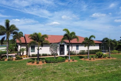 Under contract-accepting backup offers. JUST IN TIME!! YOU WON'T on Sarasota National Golf Club in Florida - for sale on GolfHomes.com, golf home, golf lot