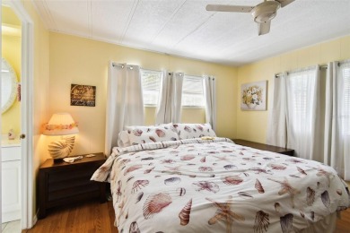 Charming Age-Qualified 2 Bedroom/ 2 Bathroom Home with Florida on Palm Hill Golf Club in Florida - for sale on GolfHomes.com, golf home, golf lot