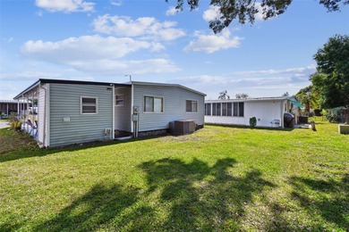 Charming Age-Qualified 2 Bedroom/ 2 Bathroom Home with Florida on Palm Hill Golf Club in Florida - for sale on GolfHomes.com, golf home, golf lot