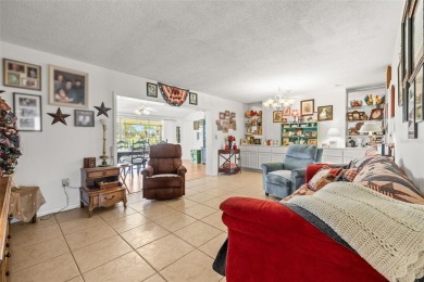 This well-maintained 2-bedroom, 2-bath home features a spacious on North Lakes Golf Course in Florida - for sale on GolfHomes.com, golf home, golf lot