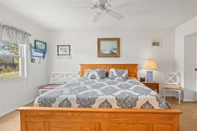 This well-maintained 2-bedroom, 2-bath home features a spacious on North Lakes Golf Course in Florida - for sale on GolfHomes.com, golf home, golf lot