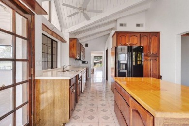 Welcome to the Mission Lakes Country Club community! This 3 bed on Mission Lakes Country Club in California - for sale on GolfHomes.com, golf home, golf lot