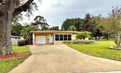 Check out this charming home located in the Historic District of on Babe Zaharias Golf Course in Florida - for sale on GolfHomes.com, golf home, golf lot