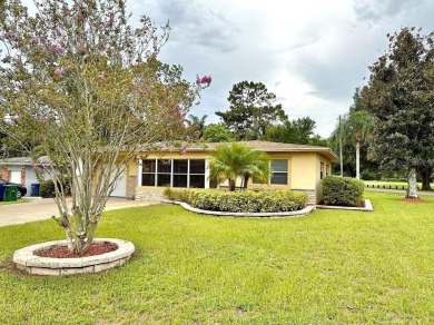 Check out this charming home located in the Historic District of on Babe Zaharias Golf Course in Florida - for sale on GolfHomes.com, golf home, golf lot