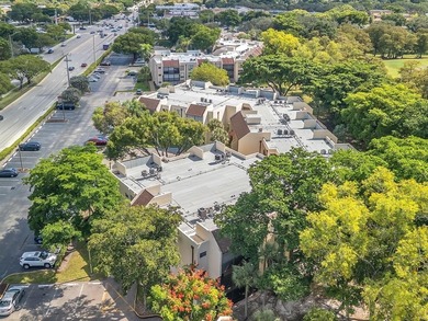 Spacious and bright 2-bedroom, 2-bath corner unit located in the on Colony West Country Club in Florida - for sale on GolfHomes.com, golf home, golf lot