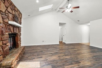 This home will check all your boxes! Affordably priced, well on Page Belcher Golf Course in Oklahoma - for sale on GolfHomes.com, golf home, golf lot