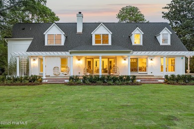 --Welcome to an unparalleled living experience! This stunning on Cape Fear Country Club in North Carolina - for sale on GolfHomes.com, golf home, golf lot