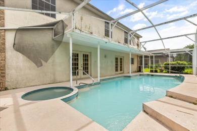 **SELLER IS PREPARED TO REPLACE THE ROOF PRIOR TO CLOSING** on Eastwood Golf Club in Florida - for sale on GolfHomes.com, golf home, golf lot