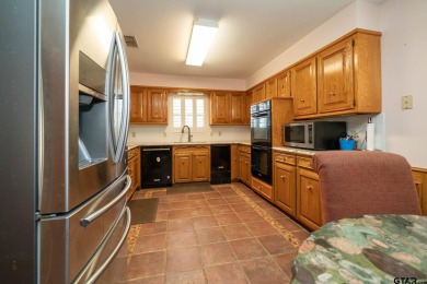 Welcome to this stunning 4-bedroom, 2.5-bathroom home with on Cherokee Club Estates Golf Course in Texas - for sale on GolfHomes.com, golf home, golf lot