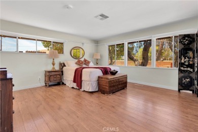 ***Gorgeous Ranch-Style Pool Home on the Apple Valley Golf on Apple Valley Country Club in California - for sale on GolfHomes.com, golf home, golf lot