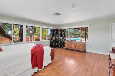 ***Gorgeous Ranch-Style Pool Home on the Apple Valley Golf on Apple Valley Country Club in California - for sale on GolfHomes.com, golf home, golf lot