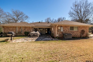 Welcome to this stunning 4-bedroom, 2.5-bathroom home with on Cherokee Club Estates Golf Course in Texas - for sale on GolfHomes.com, golf home, golf lot
