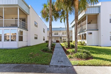 Welcome to 616 Burgundy M, located in the desirable Kings Point on Kings Point Golf -Flanders Way in Florida - for sale on GolfHomes.com, golf home, golf lot