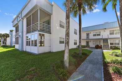 Welcome to 616 Burgundy M, located in the desirable Kings Point on Kings Point Golf -Flanders Way in Florida - for sale on GolfHomes.com, golf home, golf lot