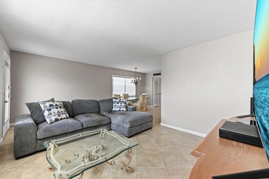 Welcome to 616 Burgundy M, located in the desirable Kings Point on Kings Point Golf -Flanders Way in Florida - for sale on GolfHomes.com, golf home, golf lot