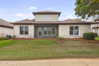 **FULLY REMODELED, BRAND NEW ROOF, GERMANTOWN SCHOOL ZONE, ON on Lake Caroline Golf Club in Mississippi - for sale on GolfHomes.com, golf home, golf lot