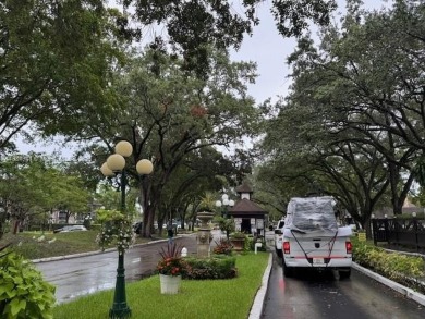Spacious first-floor 2/2 unit is located in the gated on Inverrary Country Club in Florida - for sale on GolfHomes.com, golf home, golf lot